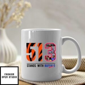 513 Stands With Buffalo Mug