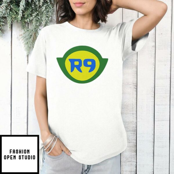 R9 At Wimbledon T-Shirt