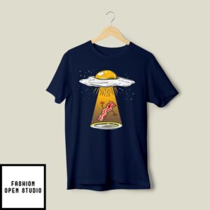 Egg Abducting Bacon Funny Alien UFO T-Shirt