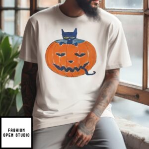 Black Cat Pumpkin Halloween Vintage T-Shirt