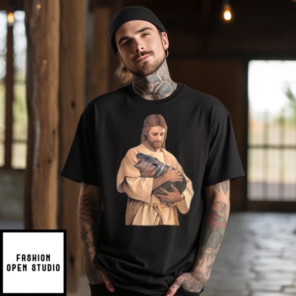 Moo Deng T-Shirt Jesus Loves Bouncy Pig Cute Baby Hippo Meme