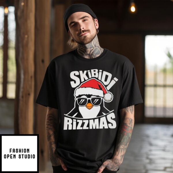 Penguin Santa Skibidi Rizzmas 2024 T-Shirt