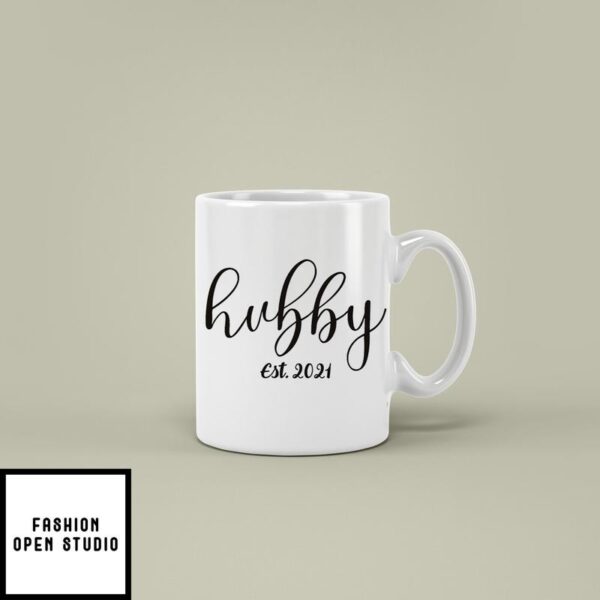 HubbyWifey Customized Name And Year Valentine Day Mug