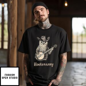 Hootenanny Owl Playing Banjo T-Shirt