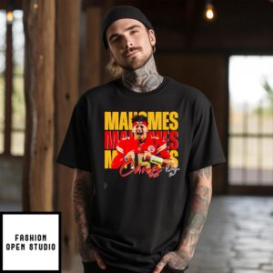 Patricks Mahomes 15 Kansas City Chiefs Football Players Super Bowl 2025 T-Shirt