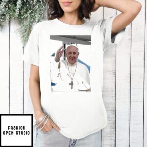 Rest In Peace Portrait Of Pope Francis Rip 2025 T-Shirt