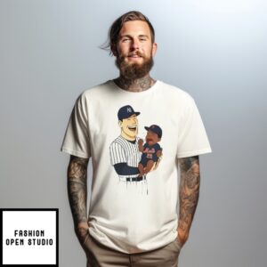 Aaron Judge Carrying Juan Soto Crying Anime T-Shirt