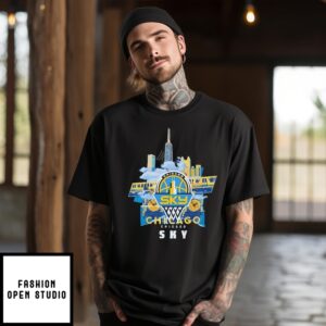 Chicago Sky Basketball Graphic With City Skyline And Train T-Shirt