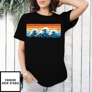 A Sunset And Waves Scene Inspired By The Great Wave Off Kanagawa Vintage T-Shirt