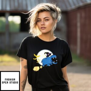 Hippo Witch Hat Riding Broom Stick Zoo Animal Lover T-Shirt