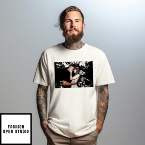 Travis Kelce And Taylor Engagement 2025 Romantic Couple T-Shirt