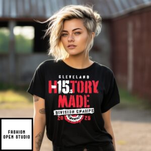 Cleveland Guardians 15 History Mad Division Champs 2025 T-Shirt