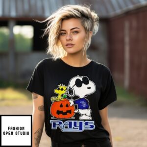 Tampa Bay Rays Snoopy Woodstock Pumpkin Halloween T-Shirt