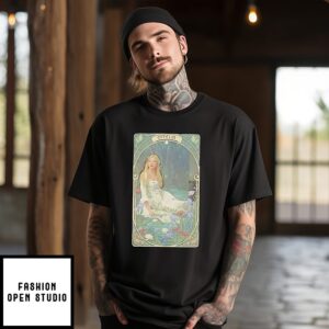 Ophelia Taylor Tarot Card Vintage T-Shirt