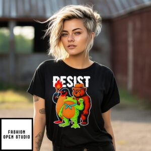Portland Frog Protester Resist Animals T-Shirt