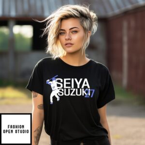 Seiya Suzuki 27 Chicago Cubs Baseball Player Swing T-Shirt