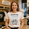 Allwetter Fahrer Bicycle Under Rain T-Shirt