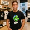La Dodgers The Grinch Diamond Teeth Big Head Christmas ’25 T-Shirt