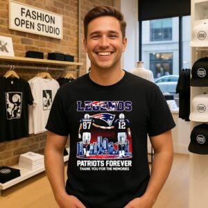 Legends New England Patriots Brady And Gronkowski 2025 City Skyline T-Shirt