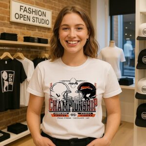Pirates Vs Tigers 2025 Mhsaa Football D8 H2h Championship Helmets T-Shirt