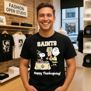 Snoopy And Charlie Brown X New Orleans Saints Football Happy Thanksgiving T-Shirt