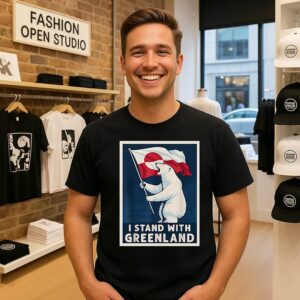I Stand With Greenland Flag Bear T-Shirt