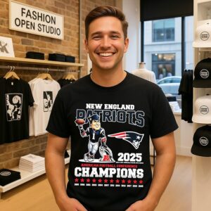 New England Patriots Afc Champions 2026 Pat Patriot Holding Trophy Mascot T-Shirt