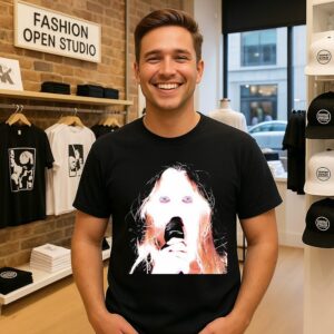 Audrey Hobert New Tour Photo Tours Been Um Smashing T-Shirt