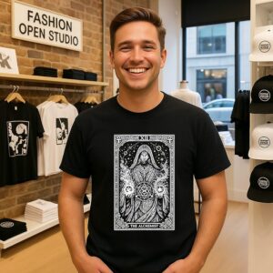The Alchemist Xii Tarot Card T-Shirt