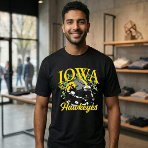 NCAA Football Iowa Hawkeyes Vintage Helmet T-Shirt