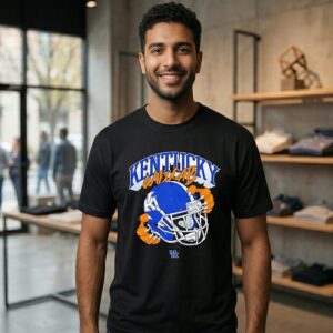 NCAA Football Kentucky Wildcats Vintage Helmet T-Shirt