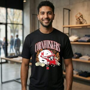 NCAA Football Nebraska Cornhuskers Vintage Helmet T-Shirt
