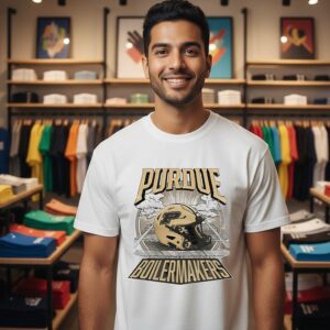 NCAA Football Purdue Boilermakers Vintage Helmet T-Shirt
