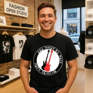 Ama Tocar El Bajo Hate Fascism Bass Guitar T-Shirt