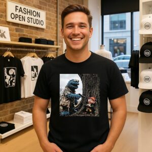 Cookie Monster Robbing Keebler Elf Tree Cookie T-Shirt