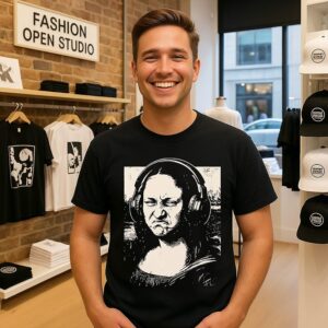 Mona Lisa Headphones Annoyed T-Shirt