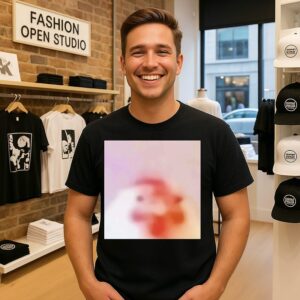 Chicken Funny Face Meme T-Shirt
