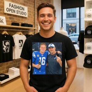 Detroit Lions Jared Goff And Coach Dan Campbell Middle Finger Funny T-Shirt