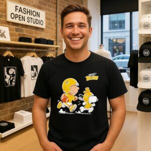 Toledo Rockets X Charlie Brown Woodstock And Snoopy Football Running NCAA T-Shirt