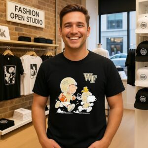 Wake Forest Demon Deacons X Charlie Brown Woodstock And Snoopy Football Running NCAA T-Shirt