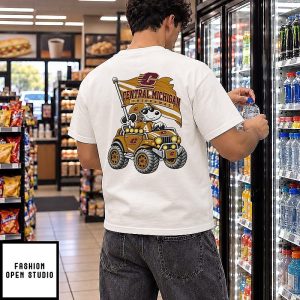 Central Michigan Chippewas NCAA Football Daniel Hill Snoopy Driving Offroad Vehicle T-Shirt