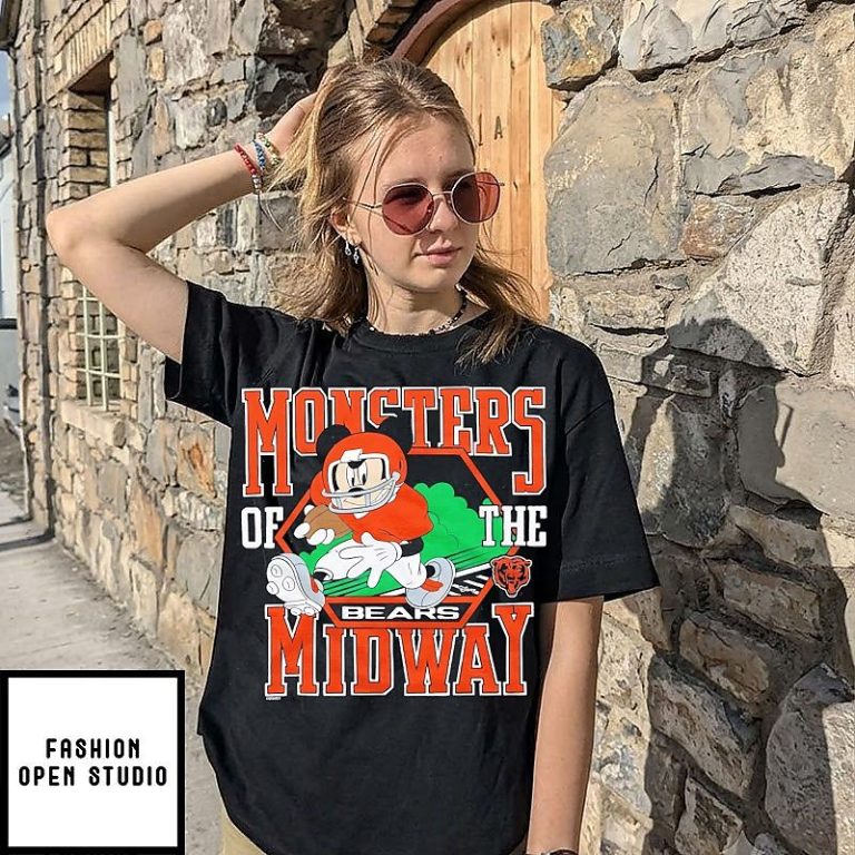 Mickey Mouse X Chicago Bears Monsters Of The Midway Disney Cartoon T-Shirt
