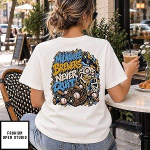 Milwaukee Brewers Never Quit Skull Graphic T-Shirt