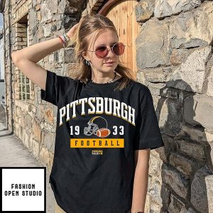 Pittsburgh Steelers 1933 Football Helmet T-Shirt