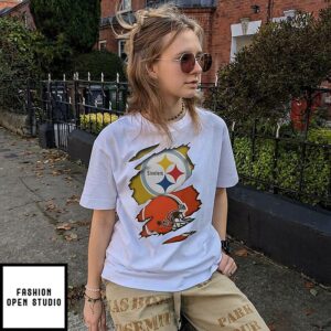 Pittsburgh Steelers And Cleveland Browns Torn Fabric T-Shirt